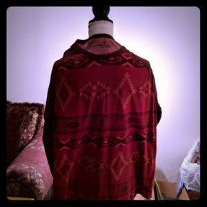 Mens American Eagle shirt three quarter sleeve